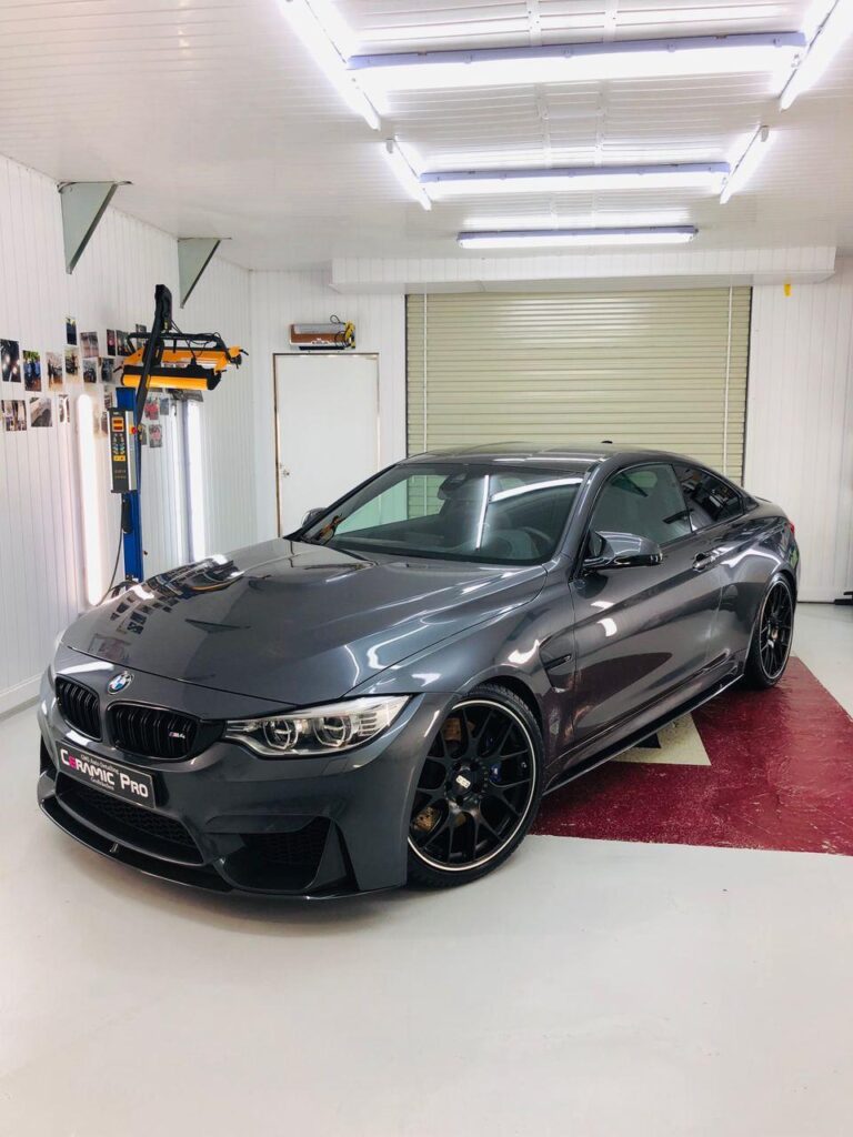 BMW M4 450PS