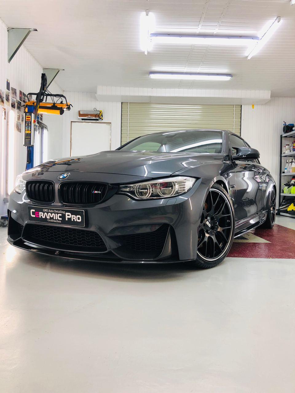 BMW M4 450PS